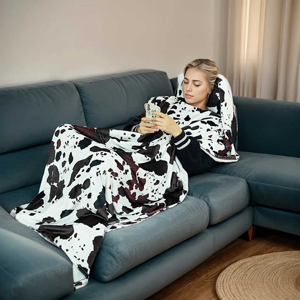 Comfortable blue flannel blanket with pillow – versatile, four-season soft cover blanket