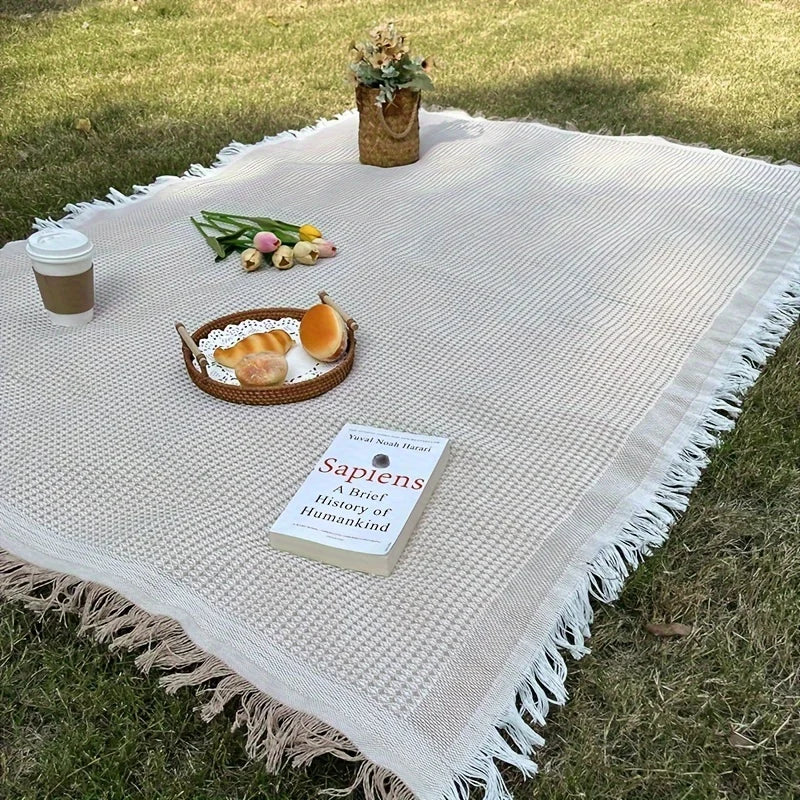 Camping Blanket, Picnic Mat, Durable, Lightweight, Waterproof, Hand Washable, Suitable for Outdoor Use on Lawns and Tents